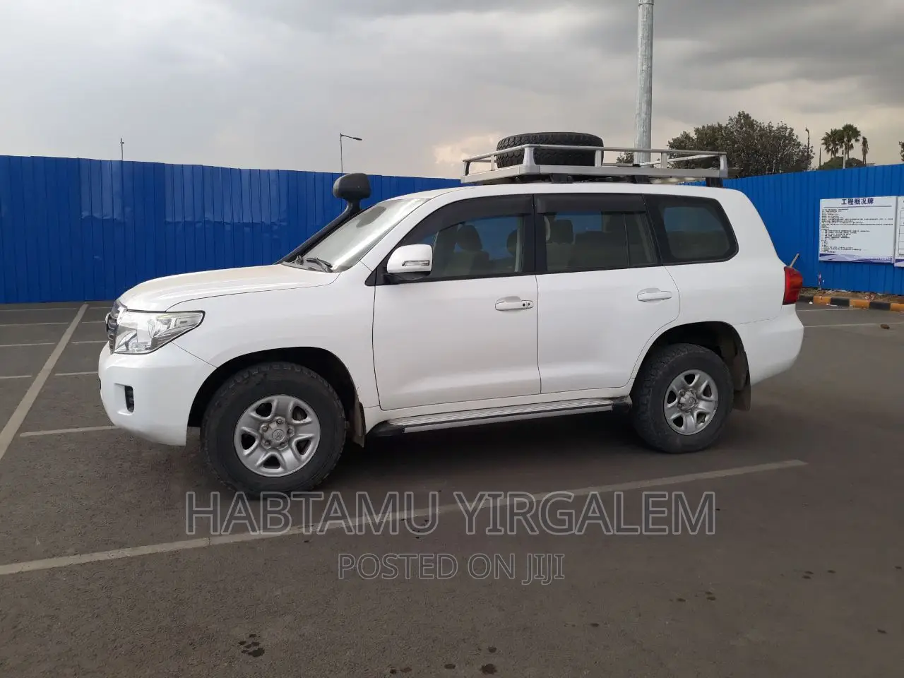 Toyota Land Cruiser 2013 White