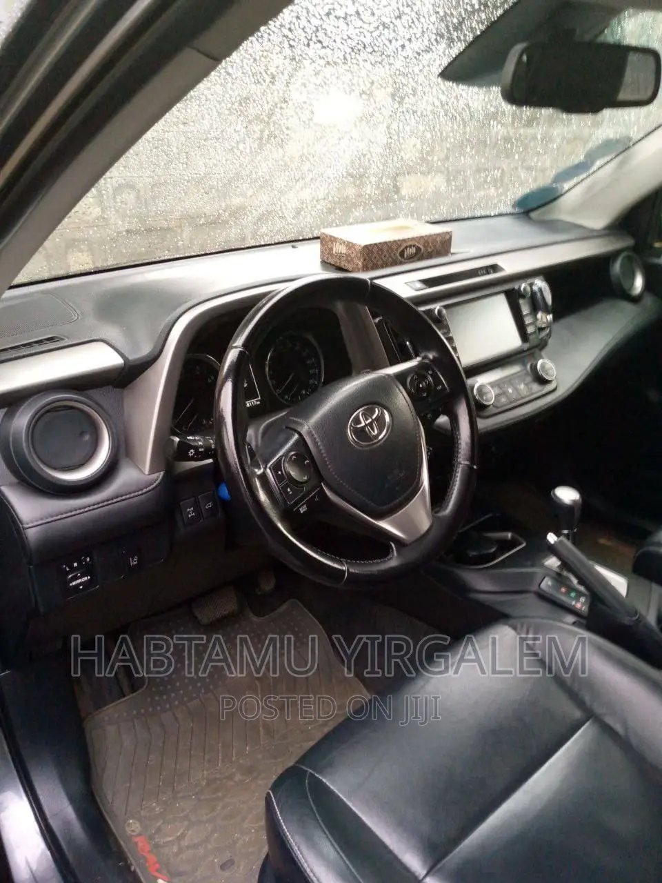 Toyota Land Cruiser 2013 White