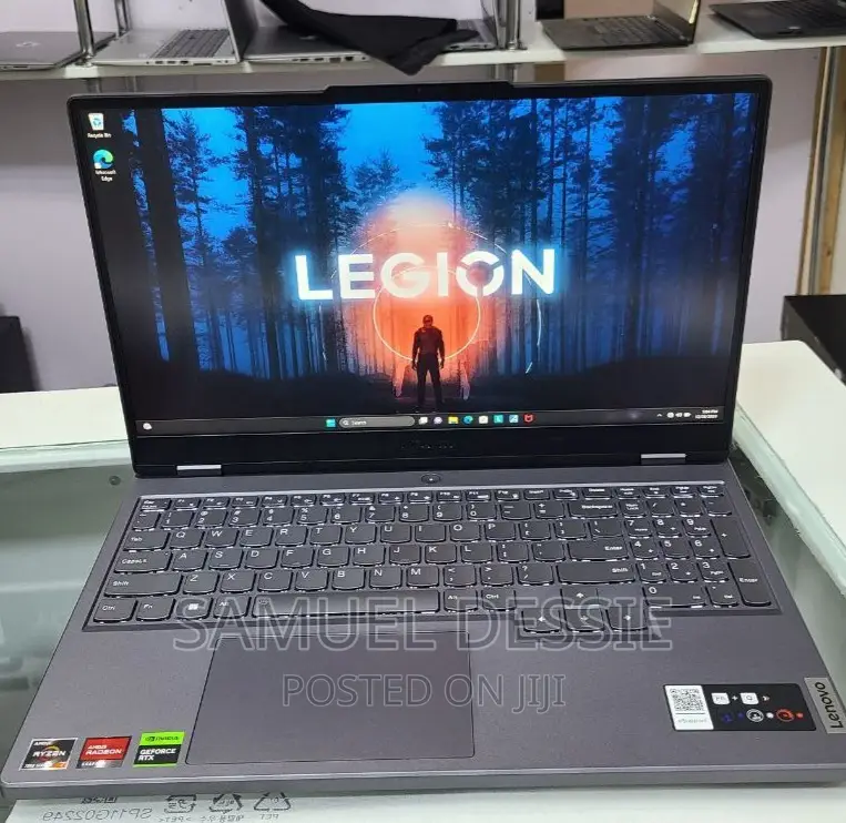 New Laptop Lenovo Legion 5 16GB AMD Ryzen 7 SSD 512GB