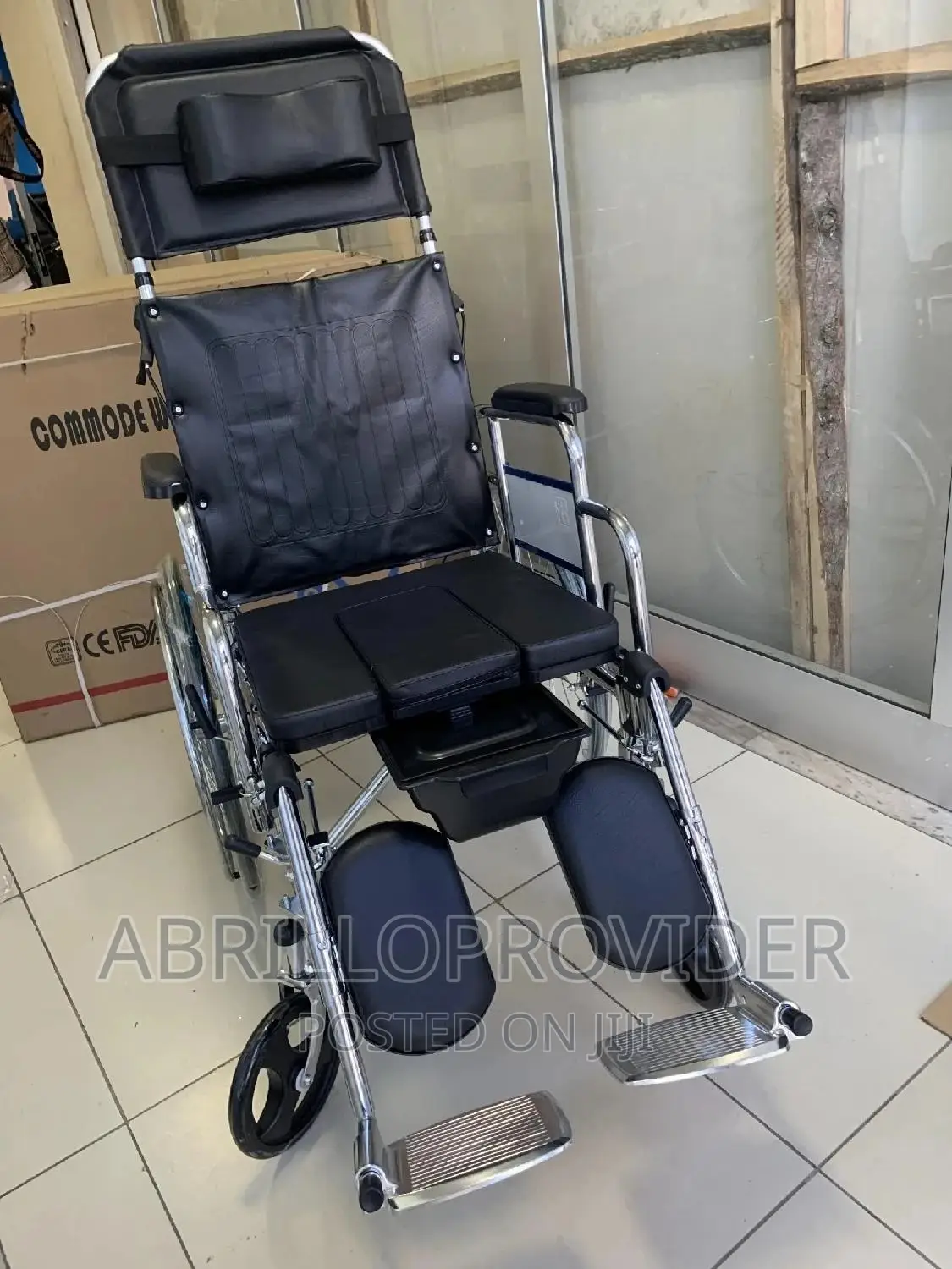 ቁጭ እንዳሉ የሚሳብ ፖፖ ያለው እና የሚተኛ Wheelchair=Wheelchair=Wheelchair