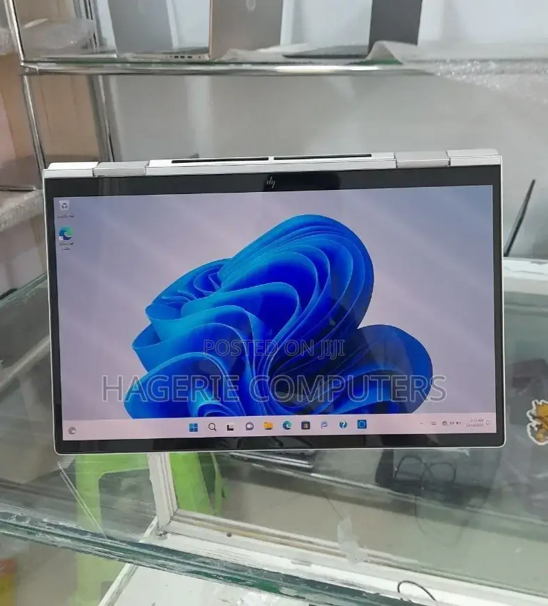 New Laptop HP Envy X360 8GB Intel Core I7 SSD 512GB