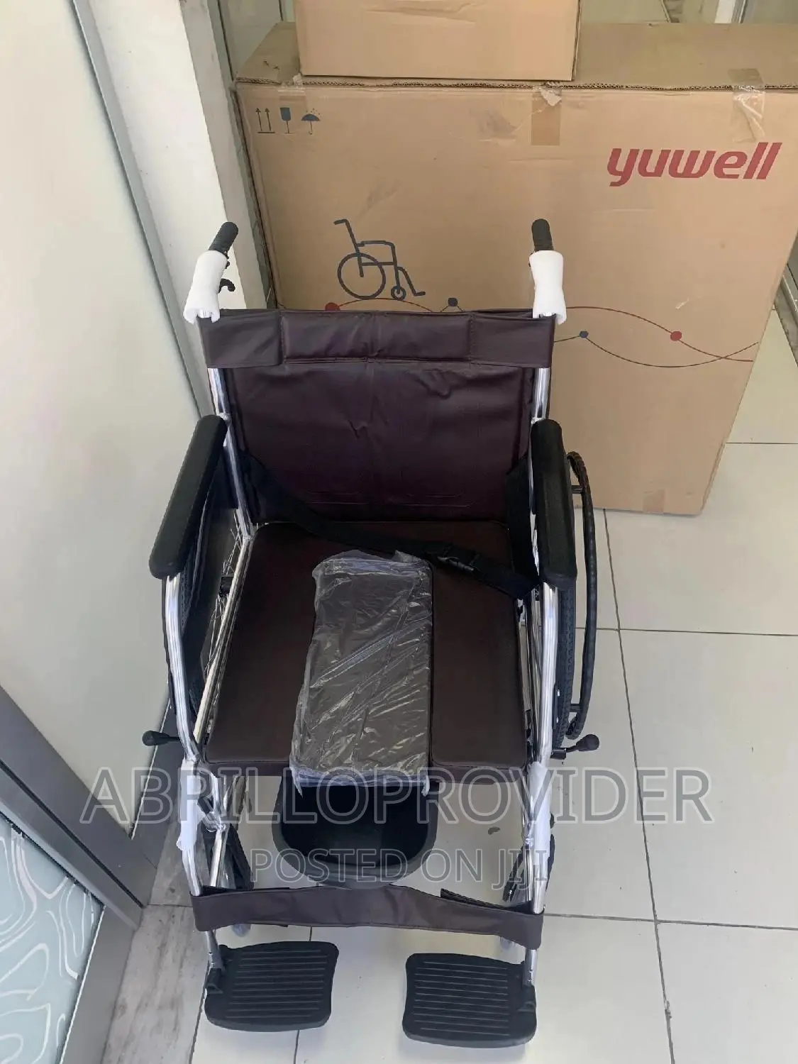 ባለ መሳቢያ ፖፖ ዌ-ል-ቸ-ር Commode Wheelchair=Wheelchair-Wheelchair*