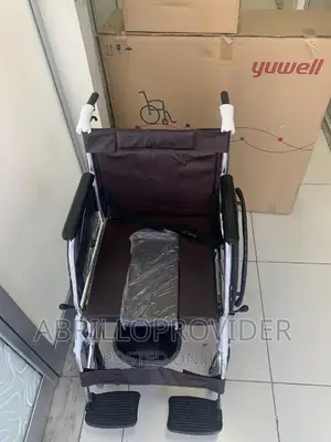 ባለ መሳቢያ ፖፖ ዌ-ል-ቸ-ር Commode Wheelchair=Wheelchair-Wheelchair*