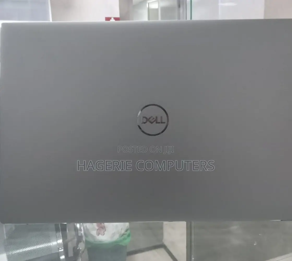 New Laptop Dell Precision 5570 32GB Intel Core I7 SSD 512GB