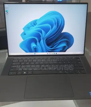 Photo - New Laptop Dell Precision 5570 32GB Intel Core I7 SSD 512GB