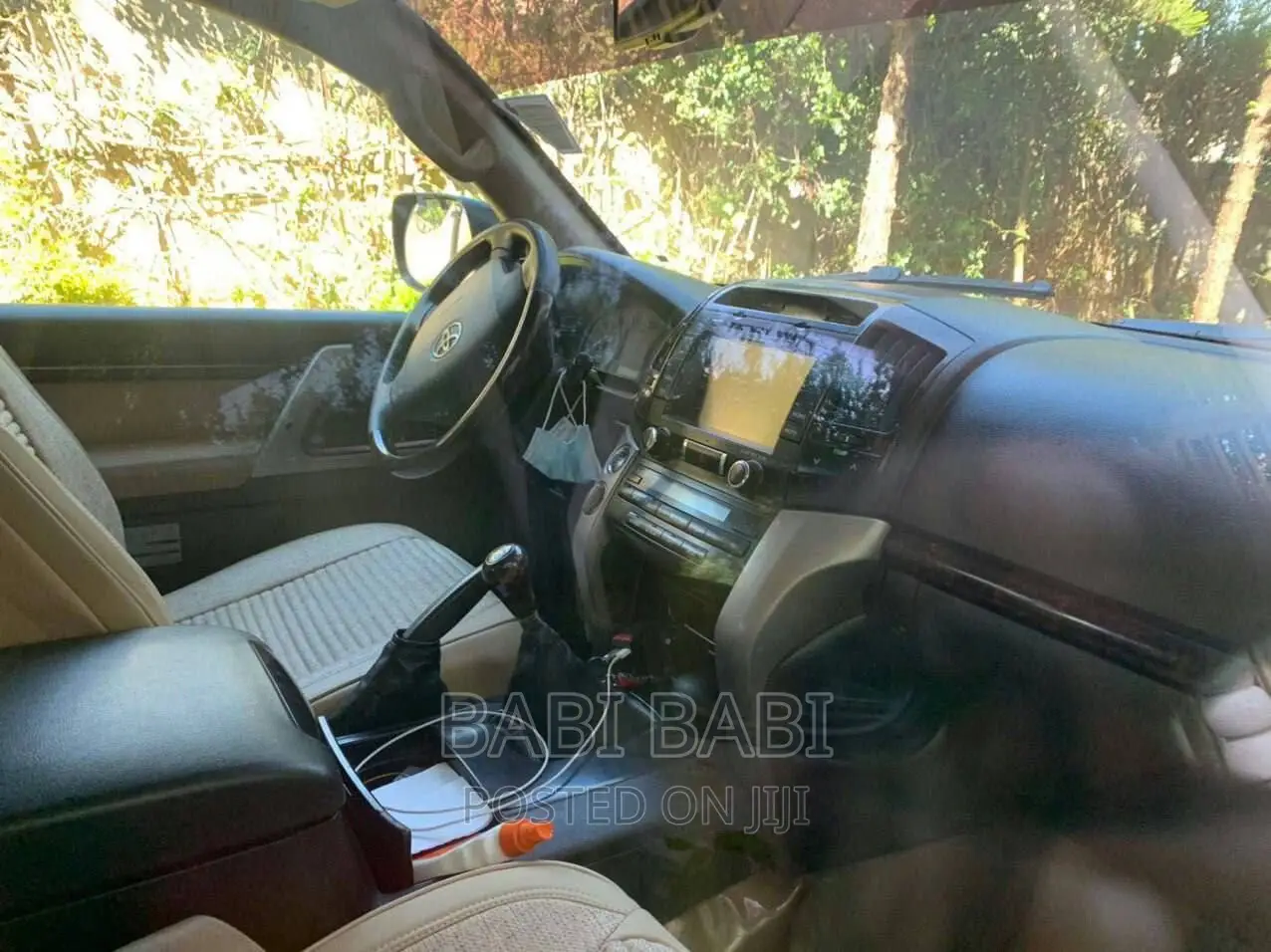 Toyota Land Cruiser 2013 White