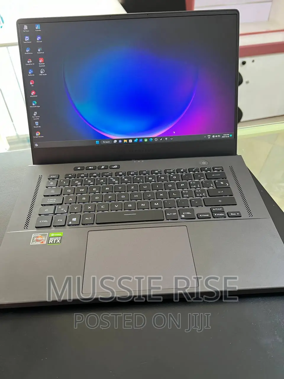 New Laptop Asus ROG Zephyrus G15 16GB AMD Ryzen 9 SSD 1T