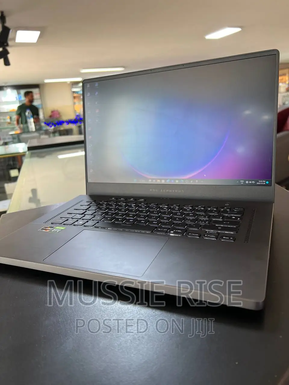 New Laptop Asus ROG Zephyrus G15 16GB AMD Ryzen 9 SSD 1T