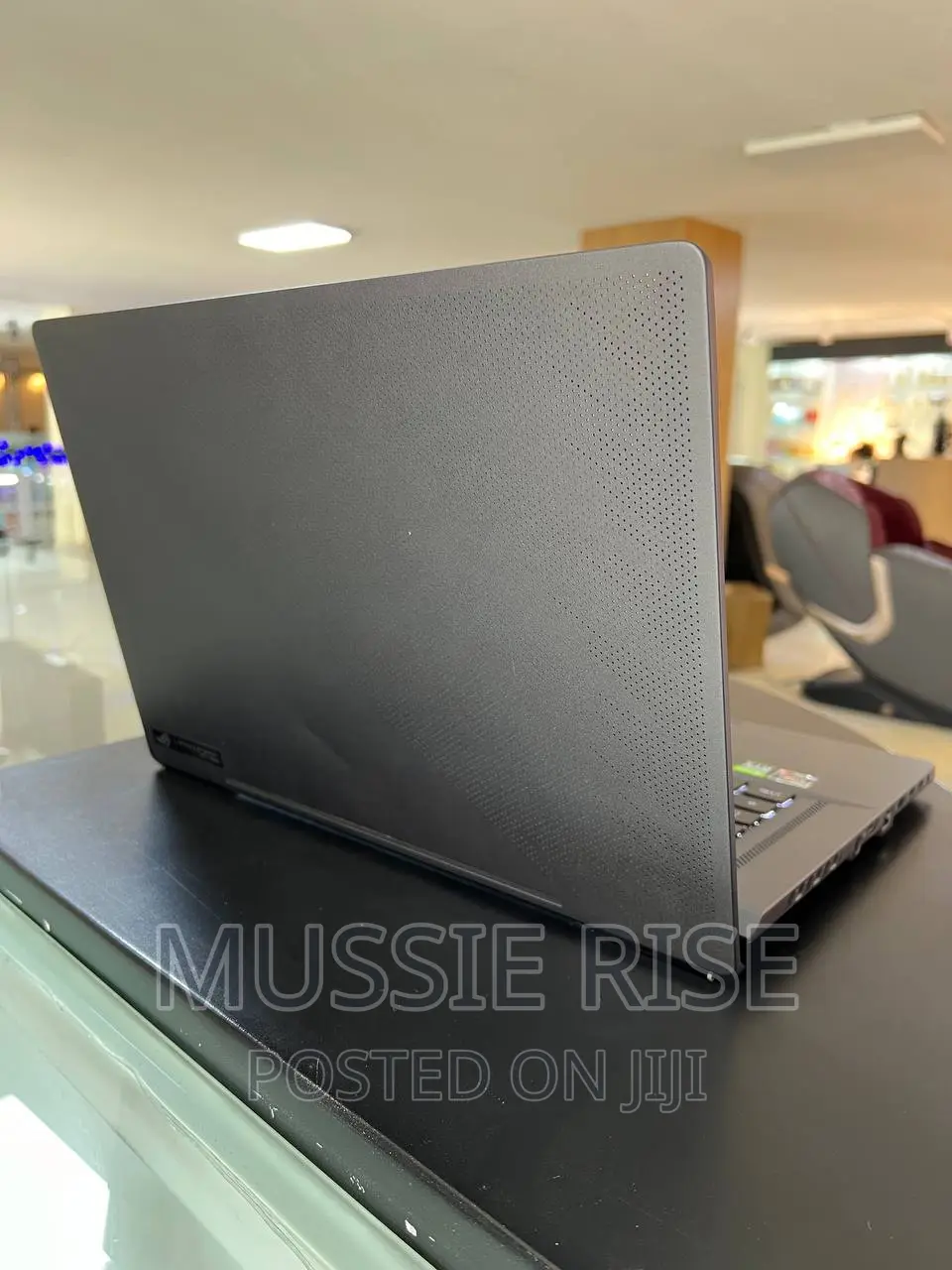 New Laptop Asus ROG Zephyrus G15 16GB AMD Ryzen 9 SSD 1T