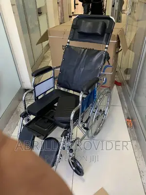ጥራትም ጥናካሬም ያለው 4 በ 1 Multifunctional Wheelchair=Wheelchair-