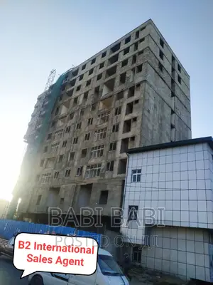 Photo - ለ50 አባወራ የተስራ አፓርትመንት ሕንፃ ሽያጭ