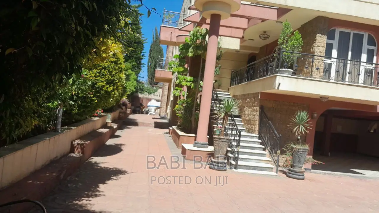 6bdrm House in Ayat, Yeka for sale