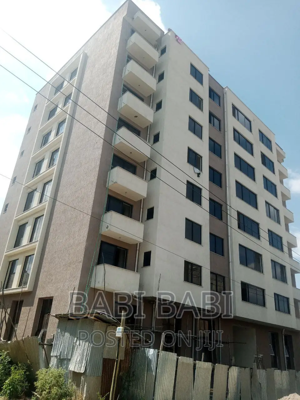 G+7 አፓርትመንት የባንክ ብድር ያለበት ሕንፃ