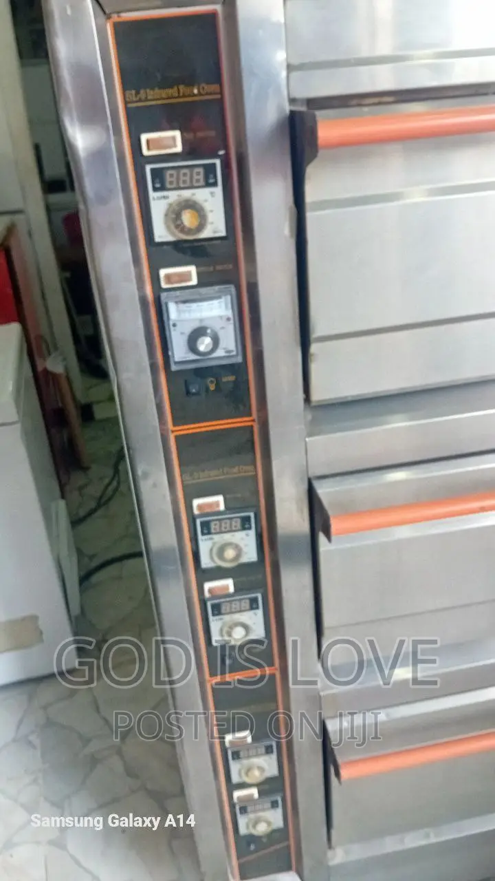 የሚሸጥ ዳቦ መጋገሪያ ,ማቡኪያ