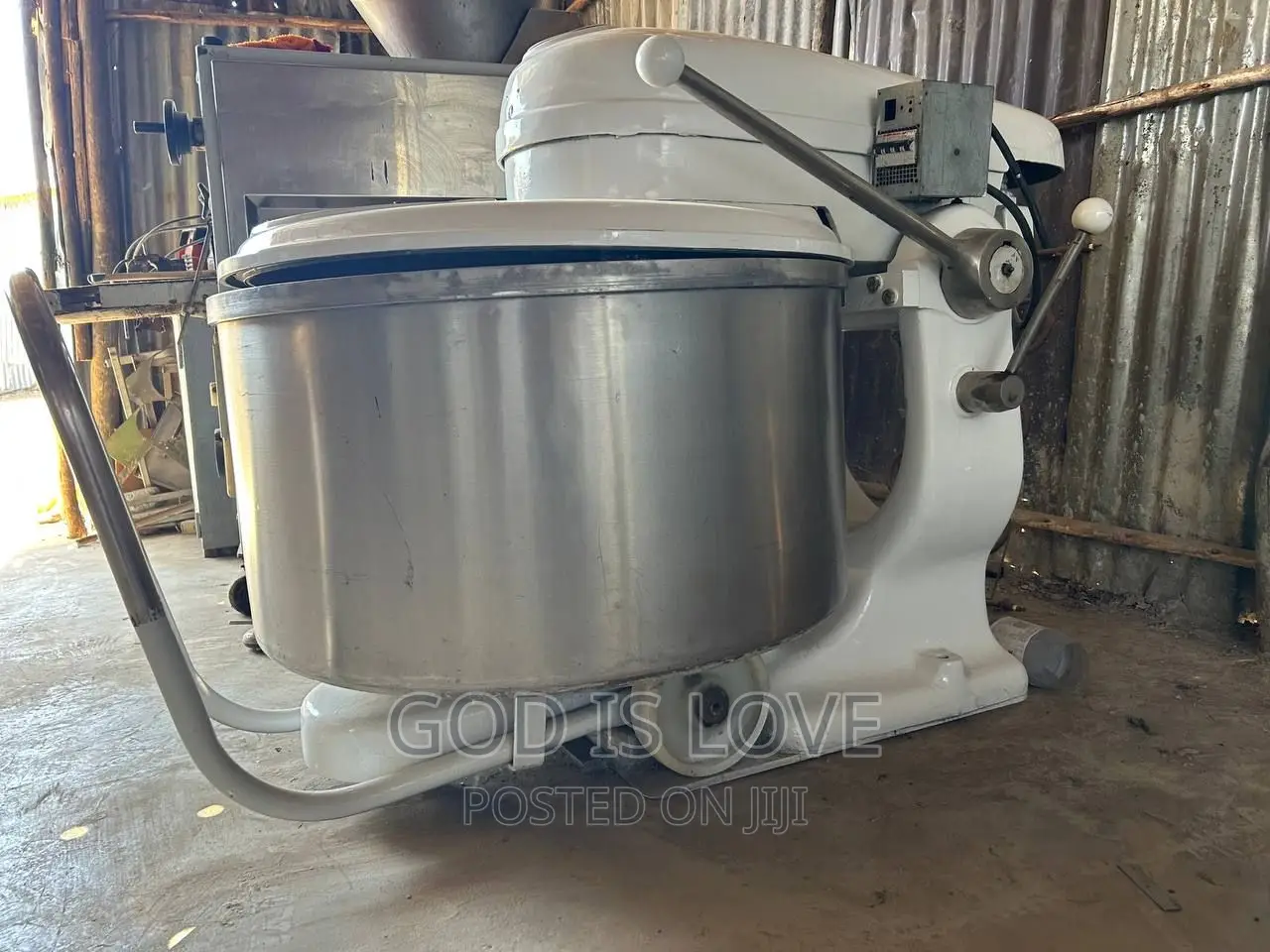 የሚሸጥ የዳቦ መጋገሪያ