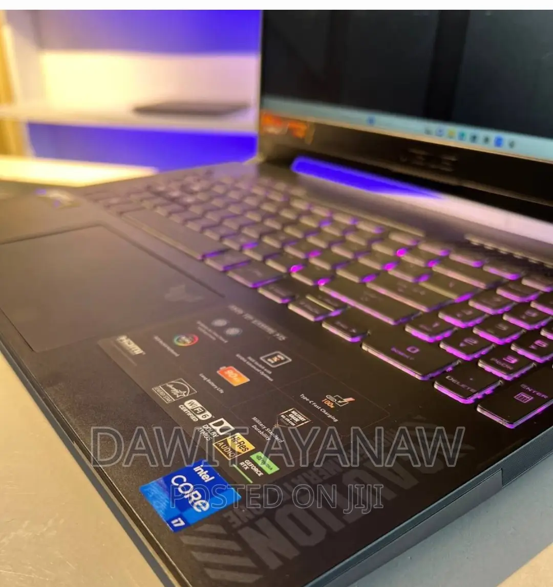 New Laptop Asus 16GB Intel Core I7 SSD 1T