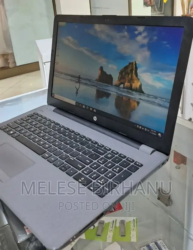 New Laptop HP Stream Notebook 8GB Intel Core I7 HDD 1T