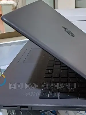 New Laptop HP Stream Notebook 8GB Intel Core I7 HDD 1T