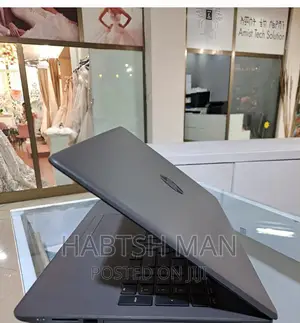 New Laptop HP Stream Notebook 8GB Intel Core I7 HDD 1T