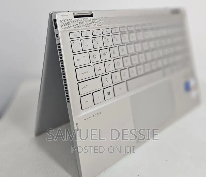 New Laptop HP Pavilion 13 X360 16GB Intel Core I5 SSD 512GB