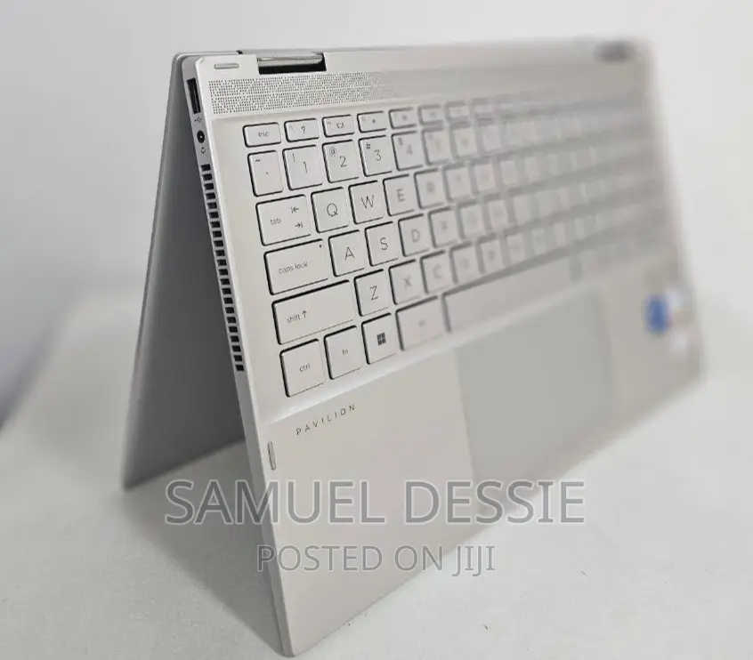 New Laptop HP Pavilion 13 X360 16GB Intel Core I5 SSD 512GB