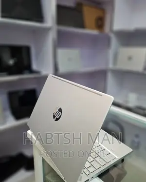 New Laptop HP Pavilion 13 8GB Intel Core I7 SSD 512GB