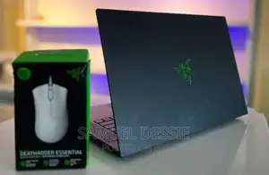 Photo - New Laptop Razer Blade 32GB Intel Core I7 SSD 512GB