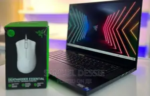 New Laptop Razer Blade 32GB Intel Core I7 SSD 512GB