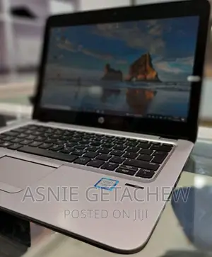 Photo - New Laptop HP EliteBook 820 G3 8GB Intel Core I5 SSD 512GB