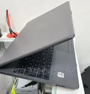 New Laptop HP Stream Notebook 8GB Intel Core I5 SSD 256GB