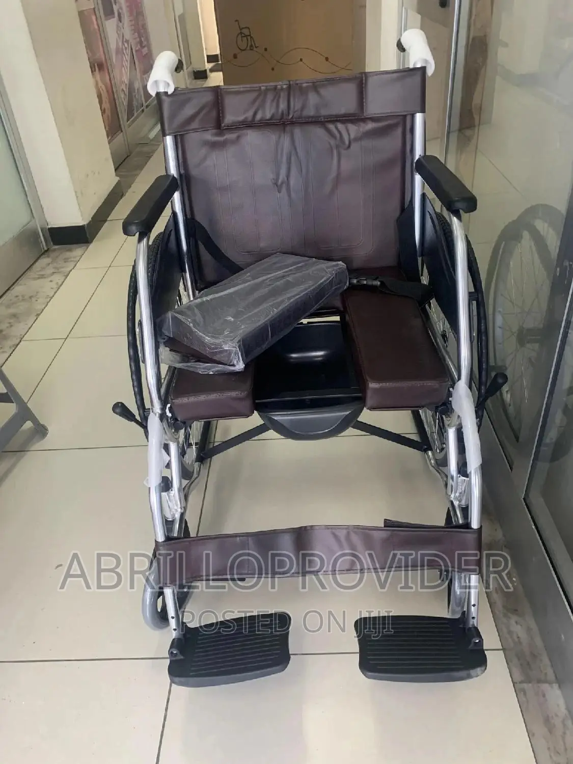 U-Type Commode Wheelchair=Wheelchair=Wheelchair=Wheelchair