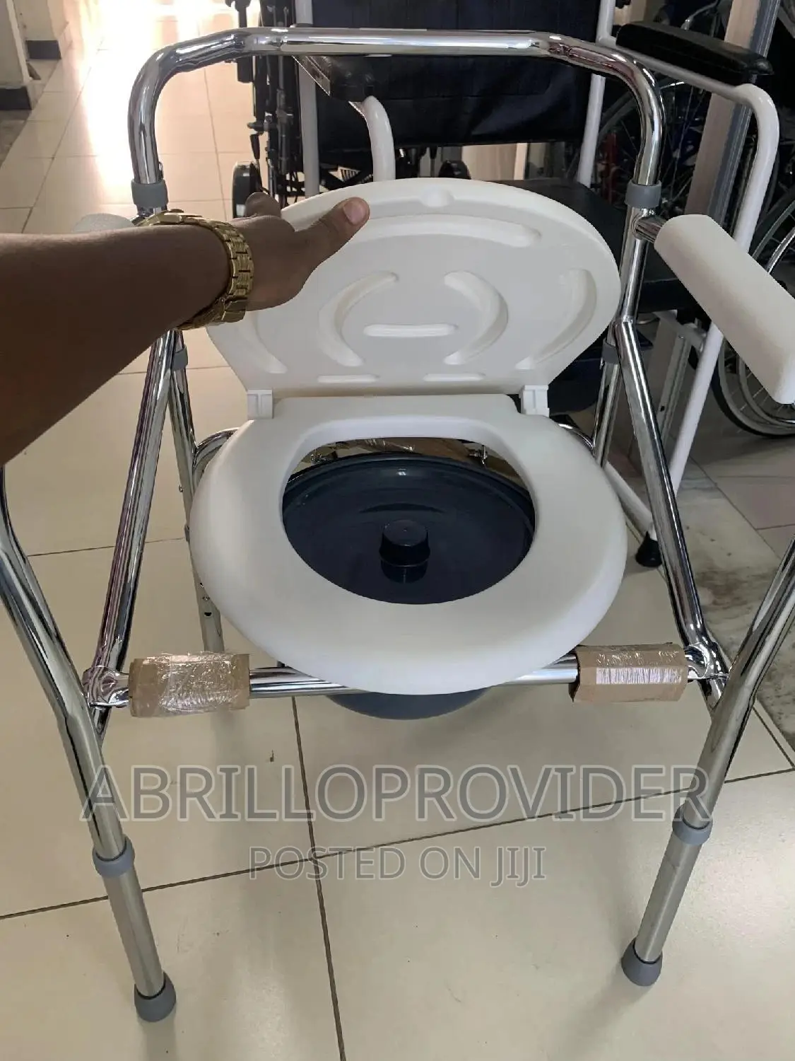 Commode Chair, Aluminium Frame, Height Adjustable Chair