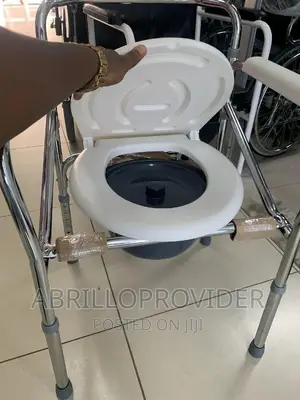 የሚነቃቀል Commode Chair-Elderly Seat Chair=Commode Chair-Toilet