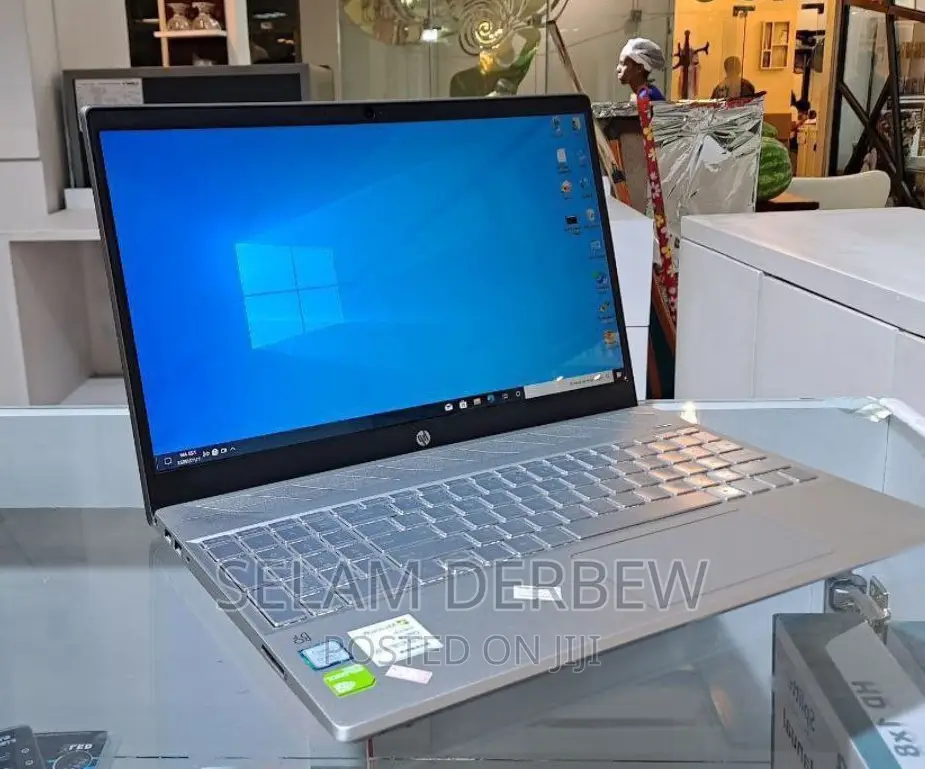 New Laptop HP Pavilion 15 16GB Intel Core I7 SSD 512GB