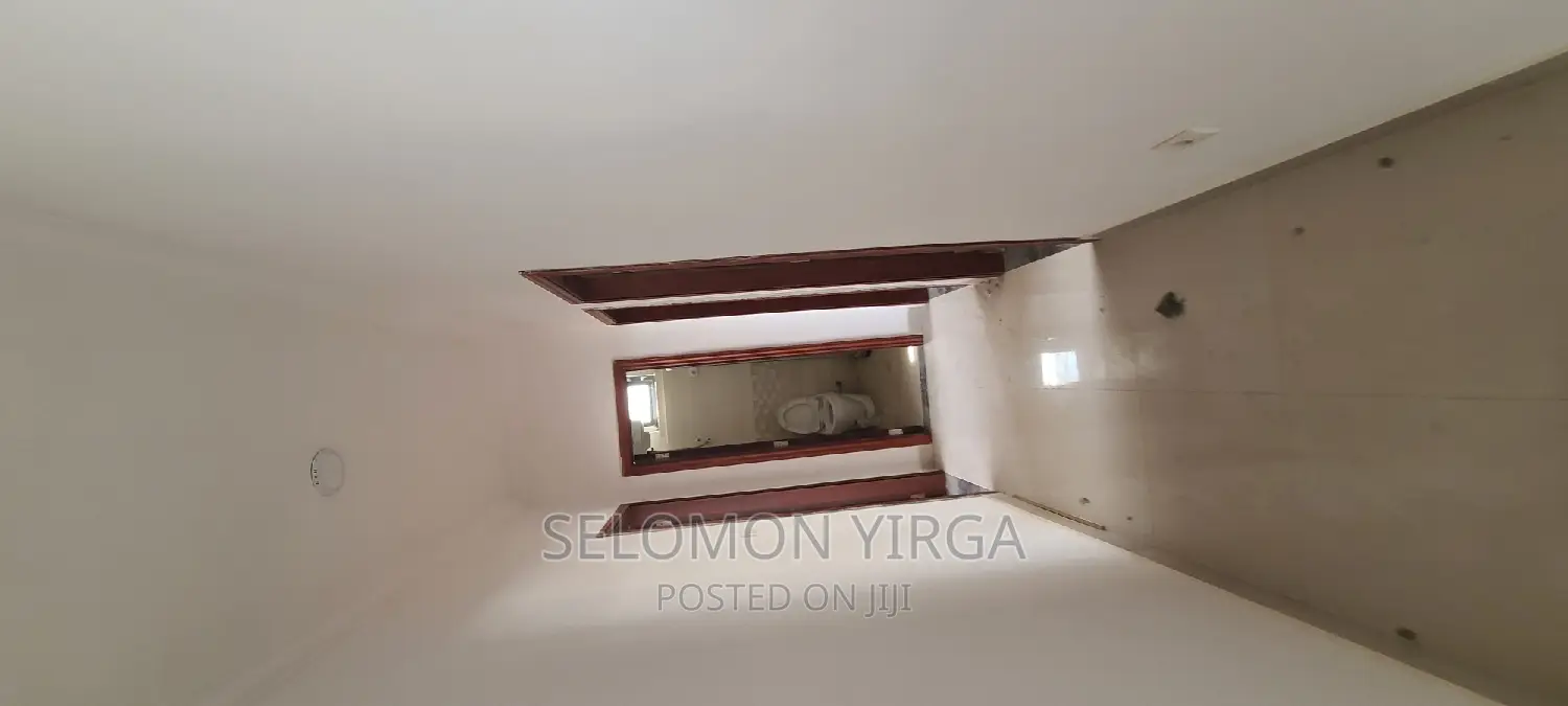 3bdrm Apartment in Adis Abba, Bole for rent