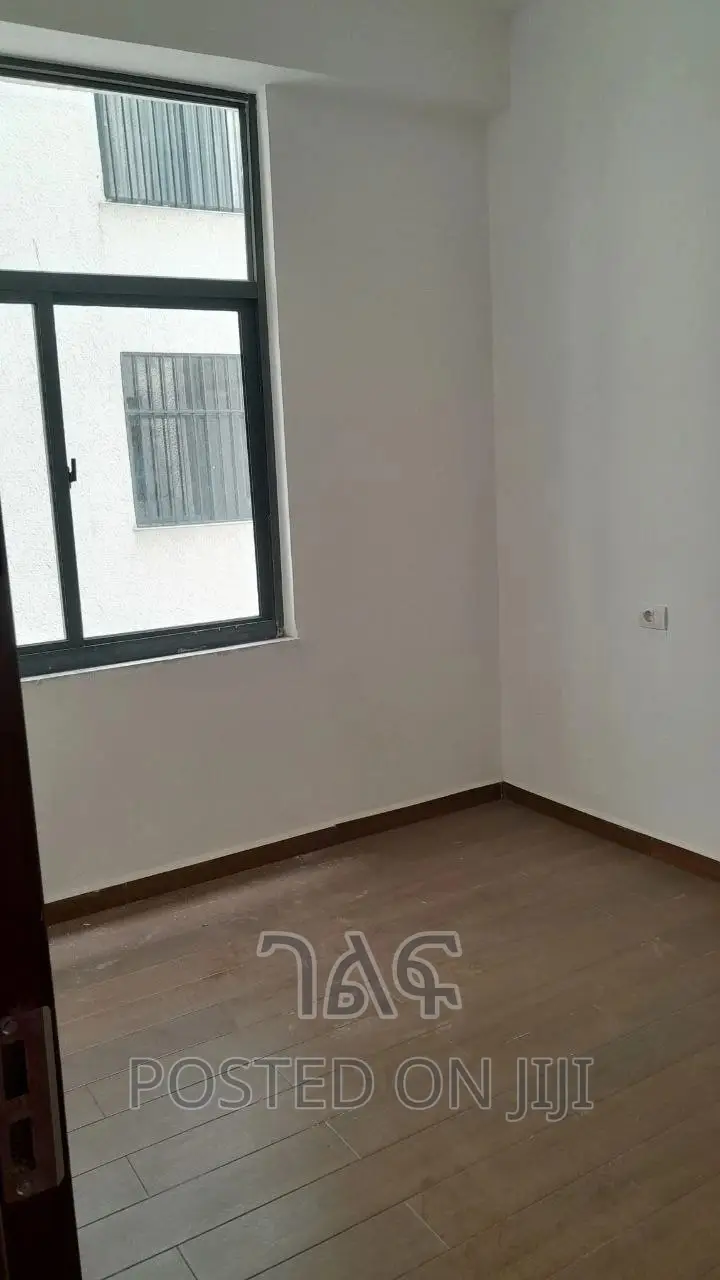 1bdrm Apartment in የኖህ, Bole for sale
