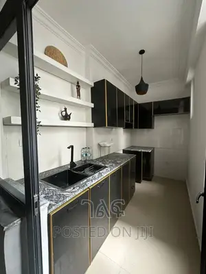 3bdrm Apartment in የግል ቅንጡ አፓርትመንት, Bole for sale