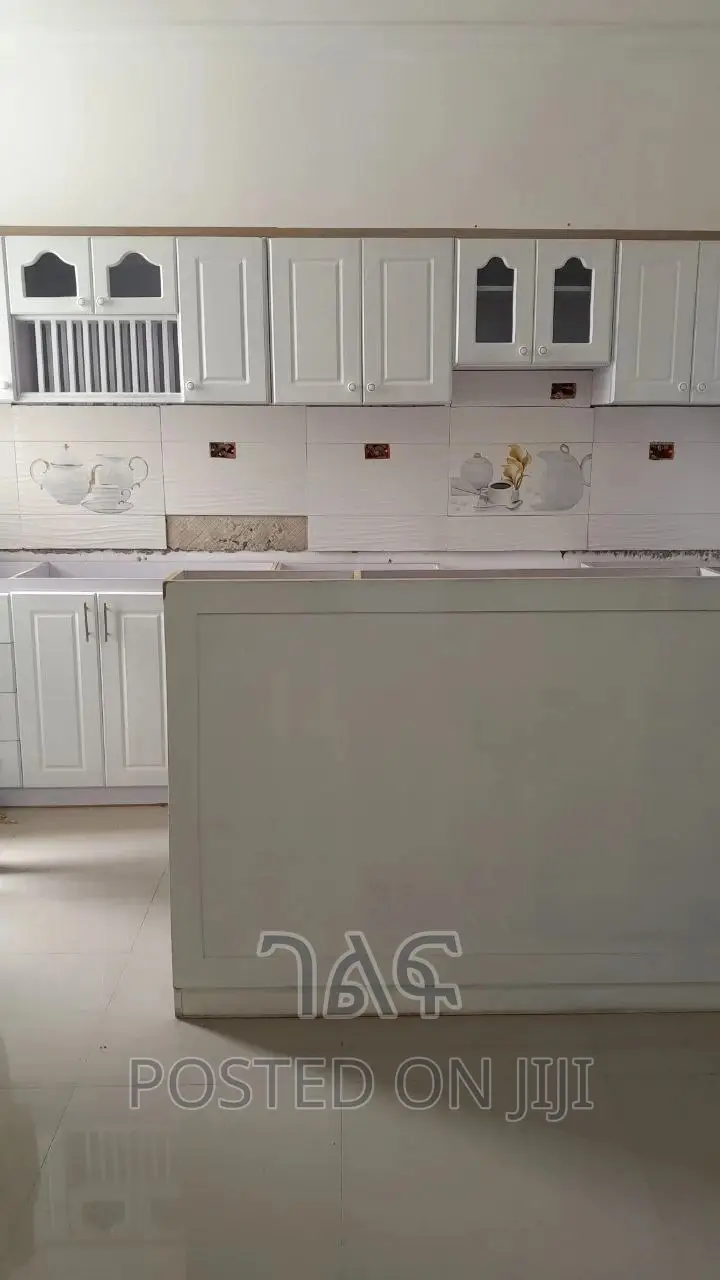 2bdrm Apartment in የግል ቅንጡ አፓርትመንት, Bole for sale