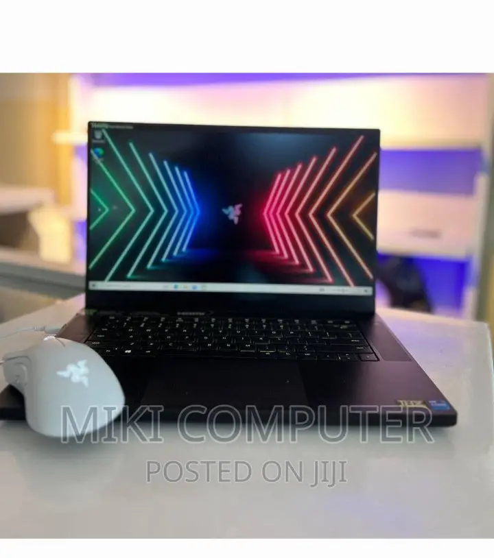 New Laptop Razer Blade 32GB Intel Core I7 SSD 512GB