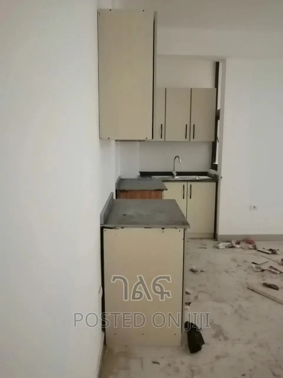 2bdrm Apartment in የግል ቅንጡ አፓርትመንት, Bole for sale