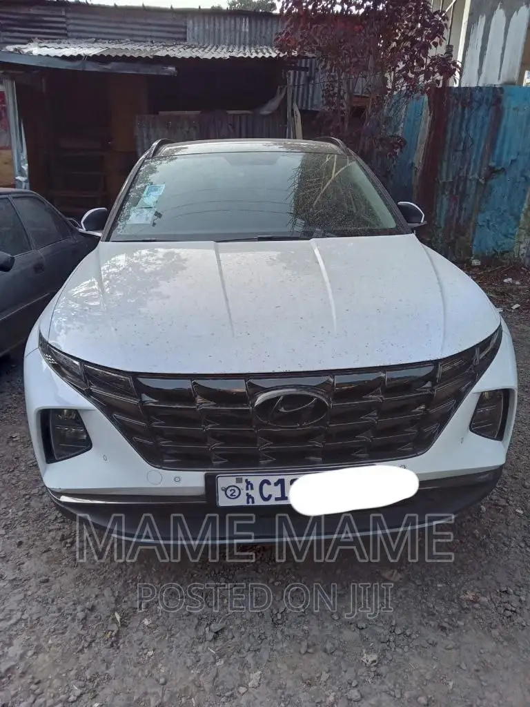 New Hyundai Tucson 2022 White