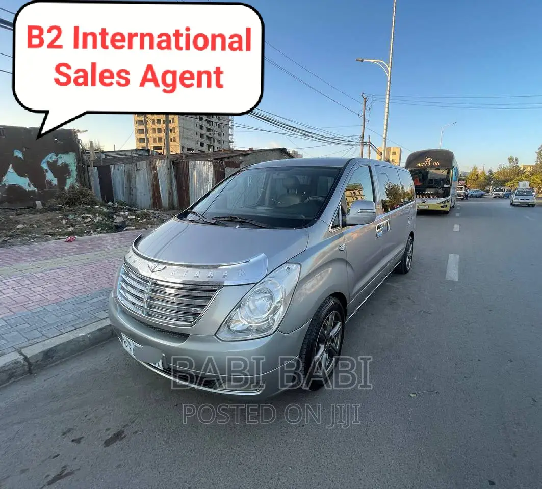 Hyundai Starex 2013 Silver