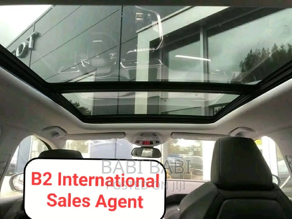 Peugeot 5008 2022 White