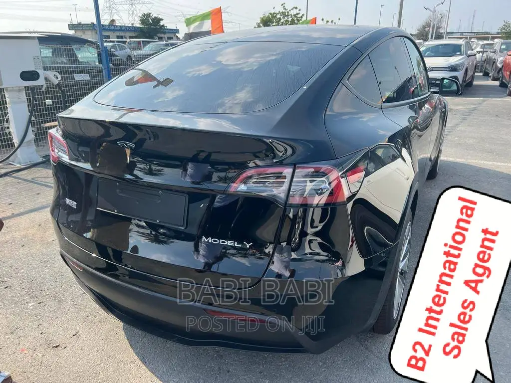 New Tesla Model Y 2023 Matt Black
