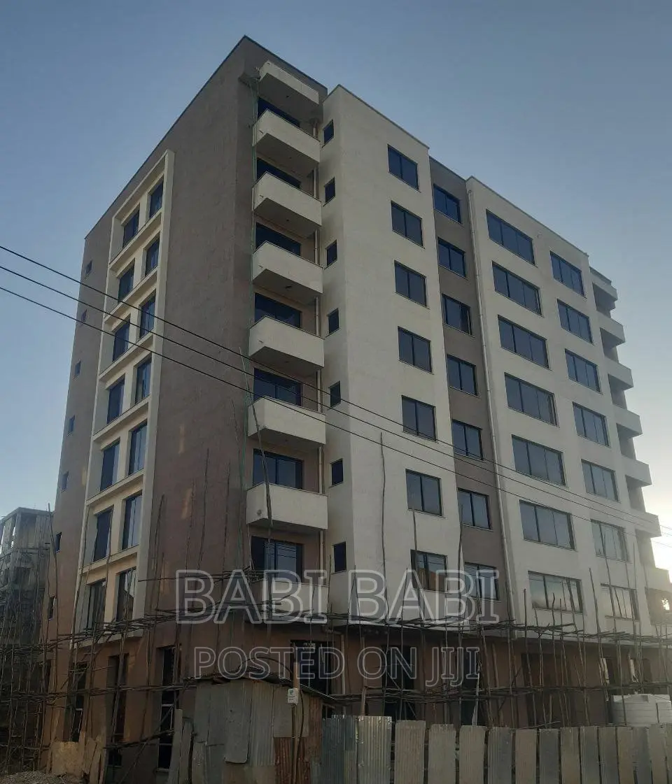 G+7 የሚሽጥ ሕንፃ 80,000,000የባንክ ብድር አለበት