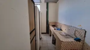 G+7 የሚሽጥ ሕንፃ 80,000,000የባንክ ብድር አለበት