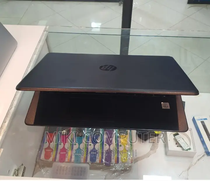 New Laptop HP Stream Notebook 8GB Intel Core I5 HDD 1T