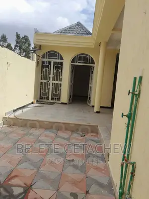 3bdrm Villa in L-Shape Villa Around, Bole for sale