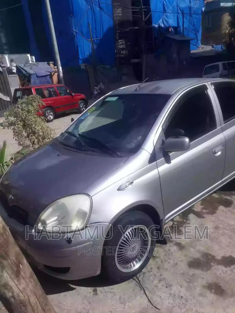 Toyota Vitz 2002 Brown