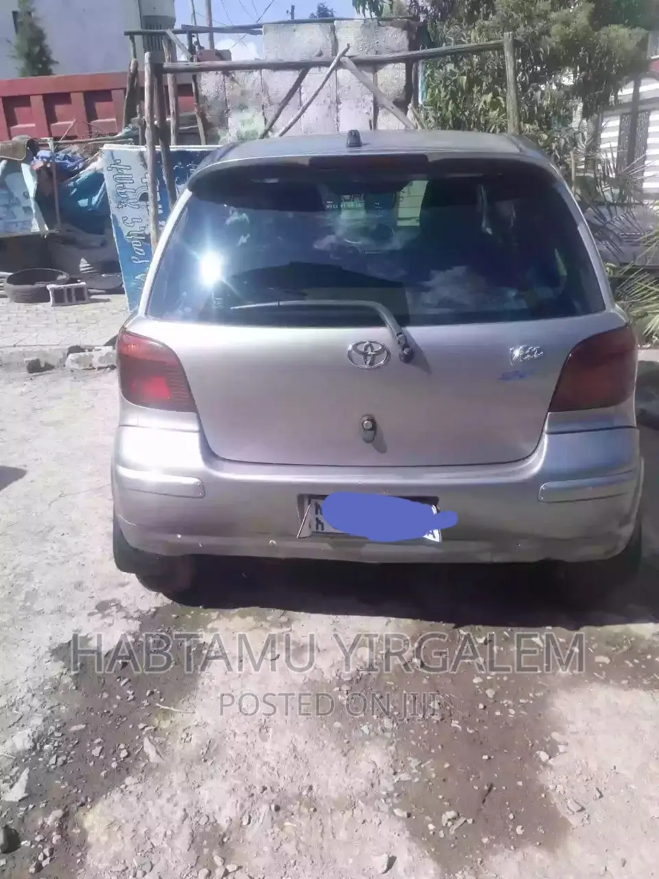 Toyota Vitz 2002 Brown